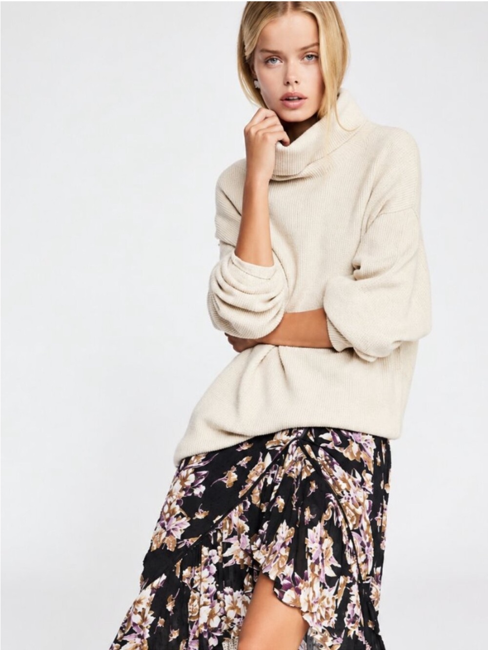 Free People Tunic Turtleneck Softly Structured Slouchy Sweater Size Medium